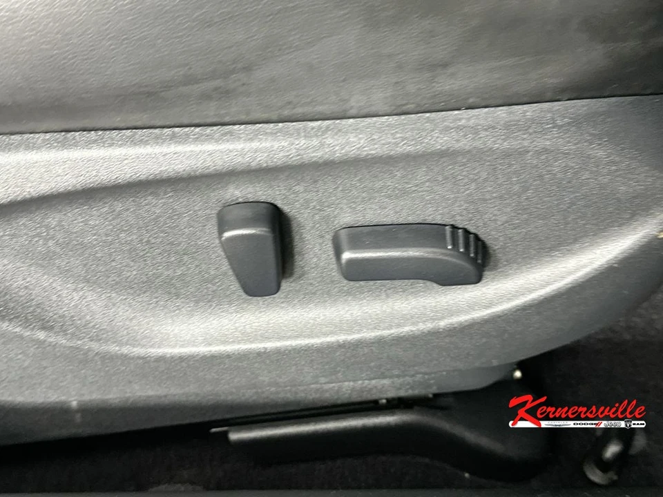 2016 Infiniti Q50 - Image 23 of 24