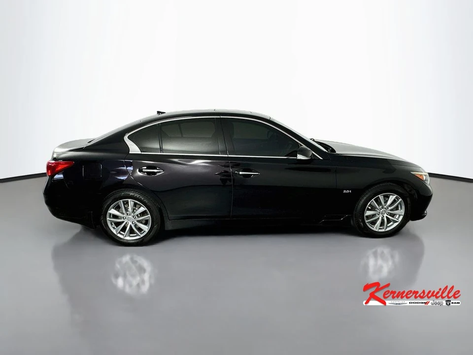 2016 Infiniti Q50 - Image 8 of 24