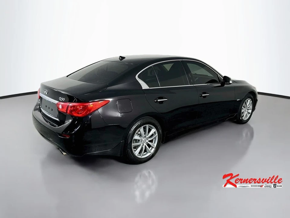 2016 Infiniti Q50 - Image 7 of 24