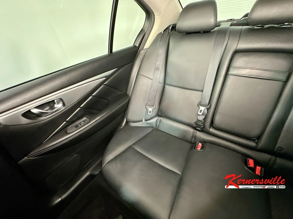2016 Infiniti Q50 - Image 12 of 24