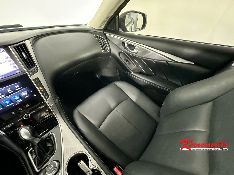 2016 Infiniti Q50 - Image 11 of 24