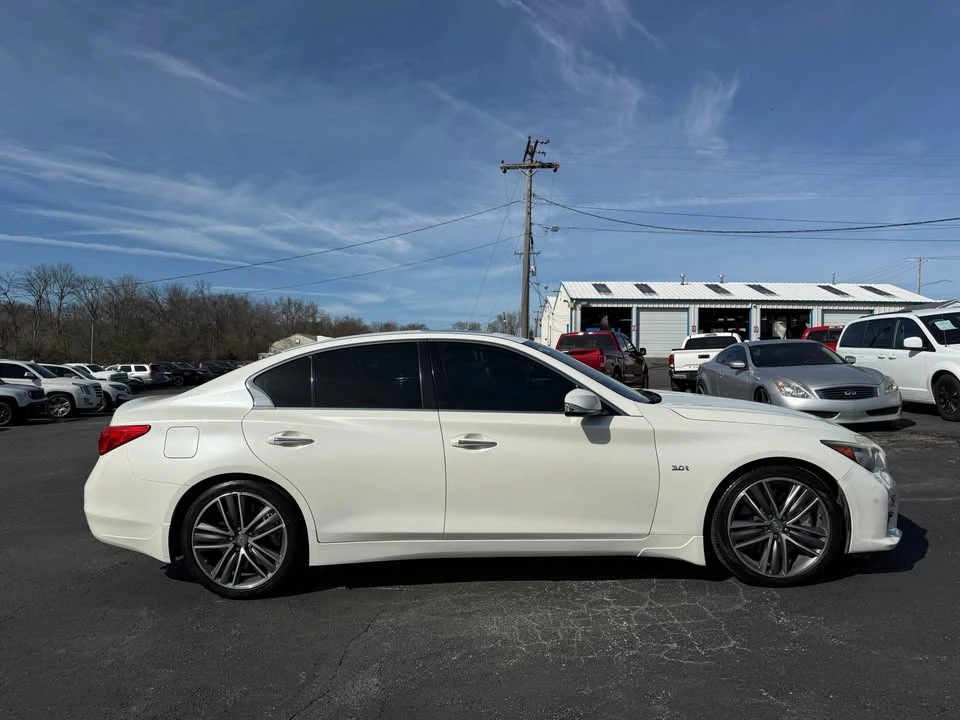 2016 Infiniti Q50 - Image 8 of 15