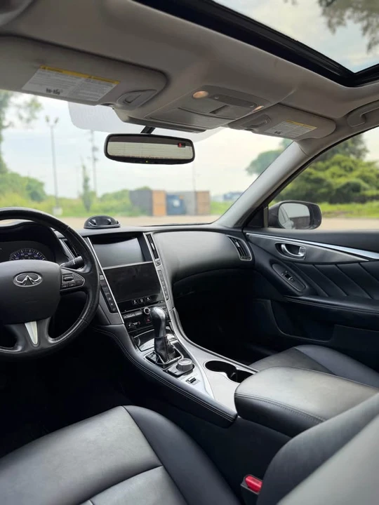 2016 Infiniti Q50 - Image 13 of 19