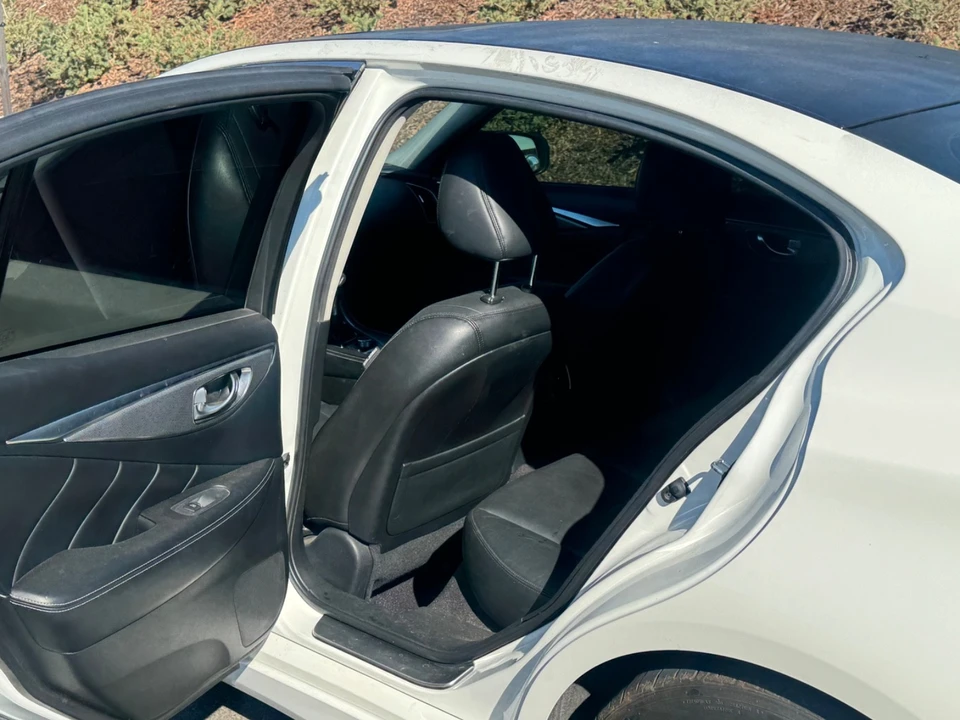 2016 Infiniti Q50 - Image 9 of 10
