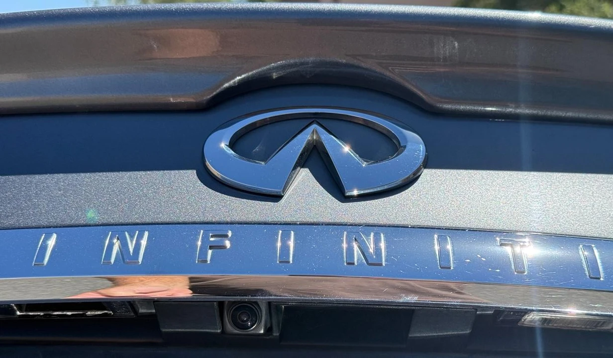 2016 Infiniti Q50 Red Sport 400 - Image 12 of 31