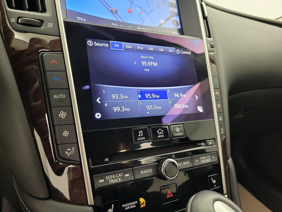 2016 Infiniti Q50 Red Sport 400 - Image 17 of 28