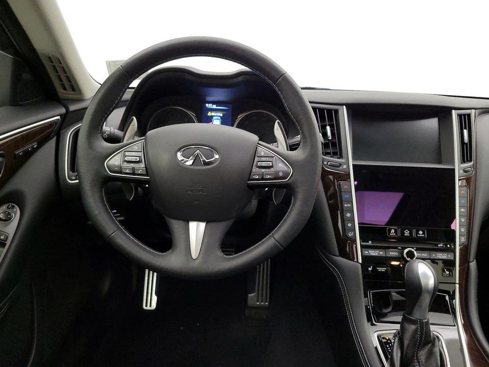2016 Infiniti Q50 Red Sport 400 - Image 11 of 26