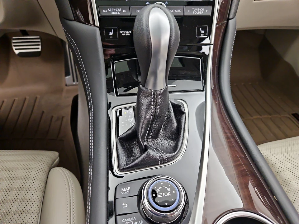 2016 Infiniti Q50 Red Sport 400 - Image 19 of 28