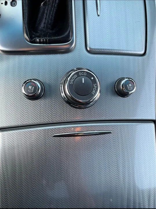 2016 Infiniti M/Q70 4th Gen - Image 12 of 15