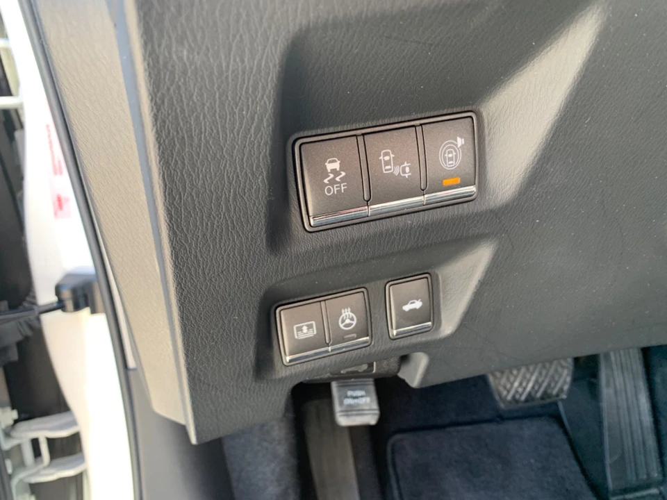 2016 Infiniti M/Q70 4th Gen - Image 17 of 20
