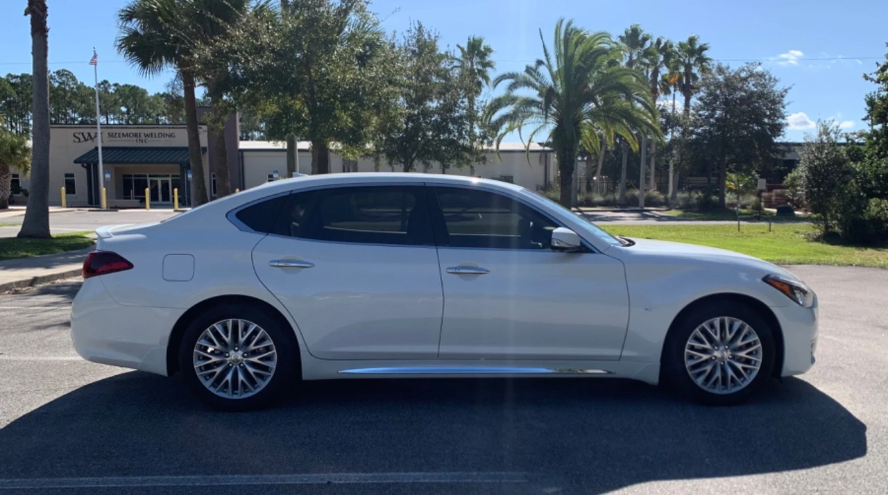2016 Infiniti M/Q70 4th Gen - Image 8 of 20