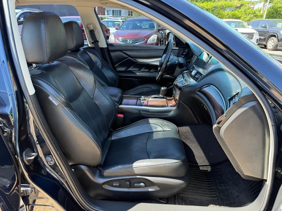 2016 Infiniti M/Q70 4th Gen - Image 17 of 20
