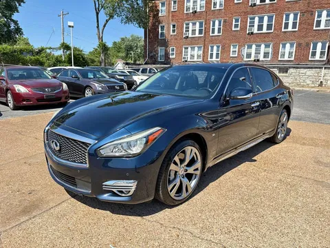 2016 Infiniti Q70 L 5.6L V8
