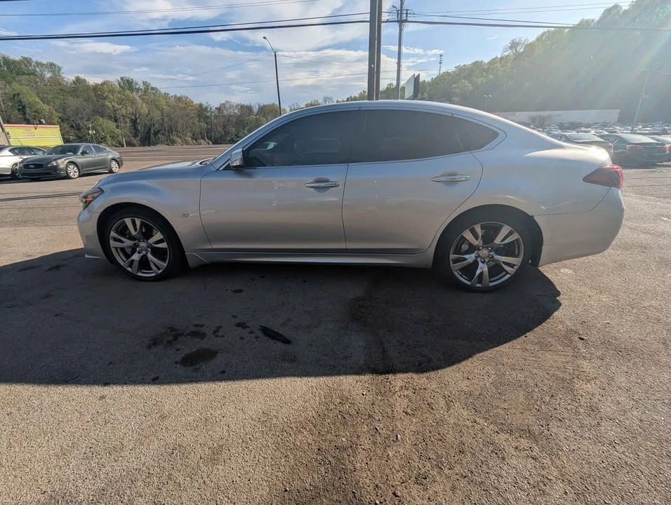 2016 Infiniti M/Q70 4th Gen - Image 8 of 10