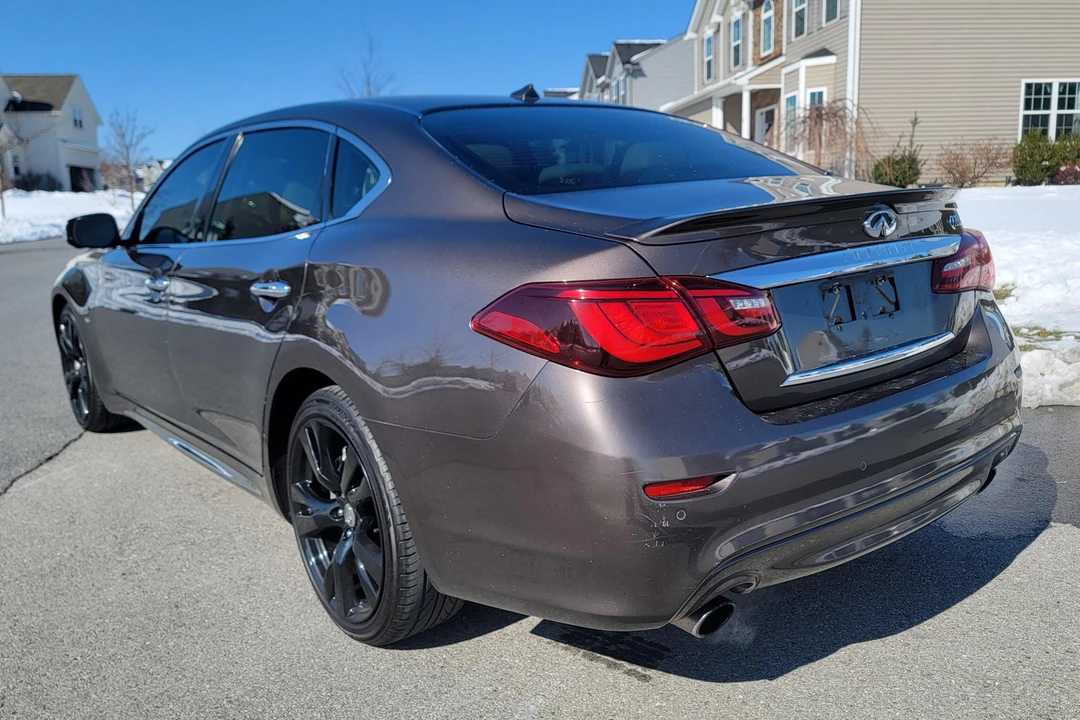 2016 Infiniti M/Q70 4th Gen - Image 4 of 31