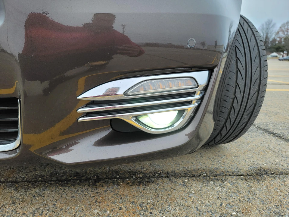 2016 Infiniti M/Q70 4th Gen - Image 27 of 31