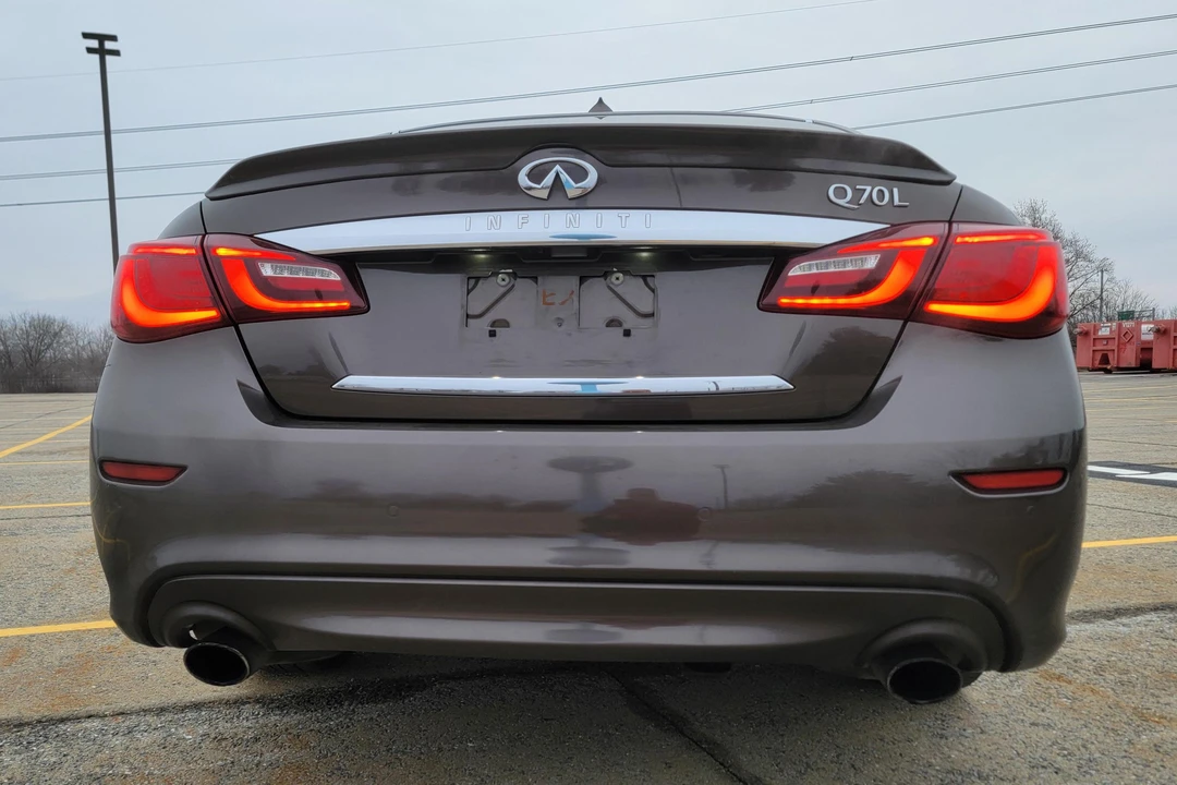 2016 Infiniti M/Q70 4th Gen - Image 5 of 31