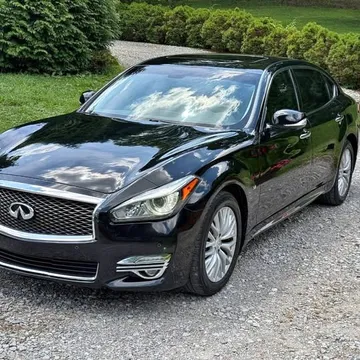 2016 Infiniti Q70L