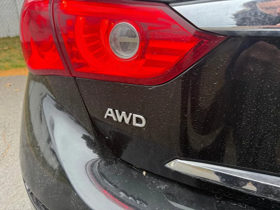 2016 Infiniti Q50 - Image 11 of 18