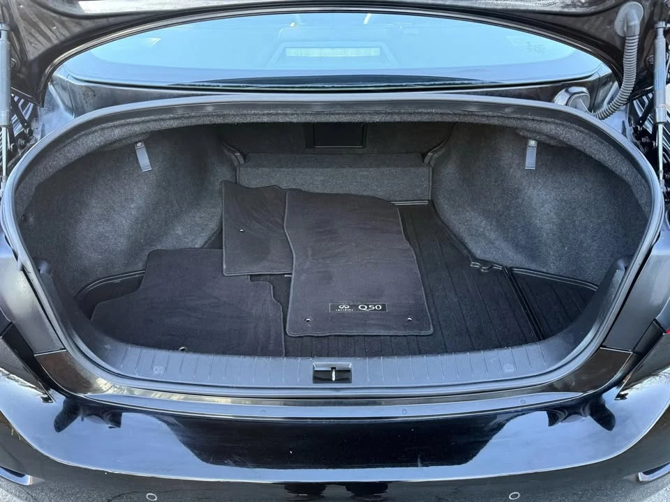 2016 Infiniti Q50 - Image 13 of 17