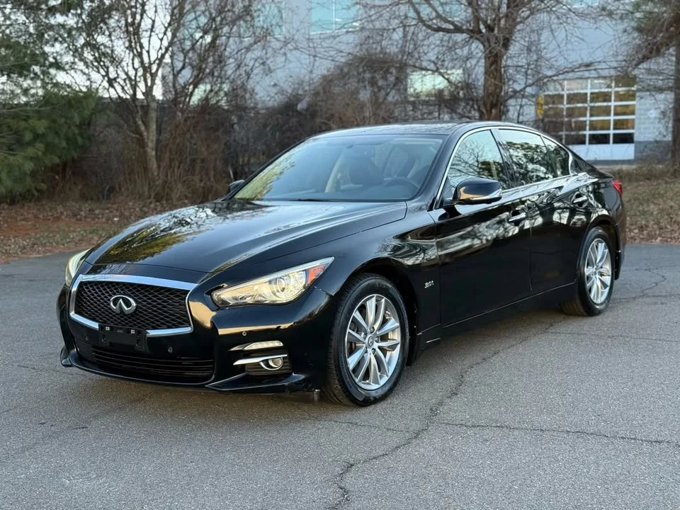 2016 Infiniti Q50 - Image 9 of 17