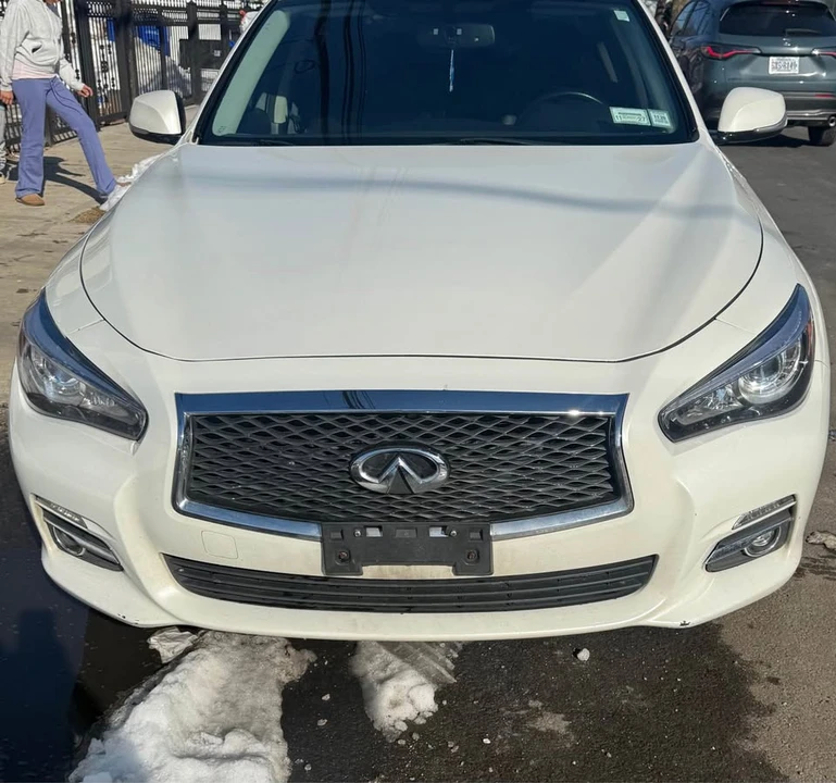 2016 Infiniti Q50 - Image 2 of 18