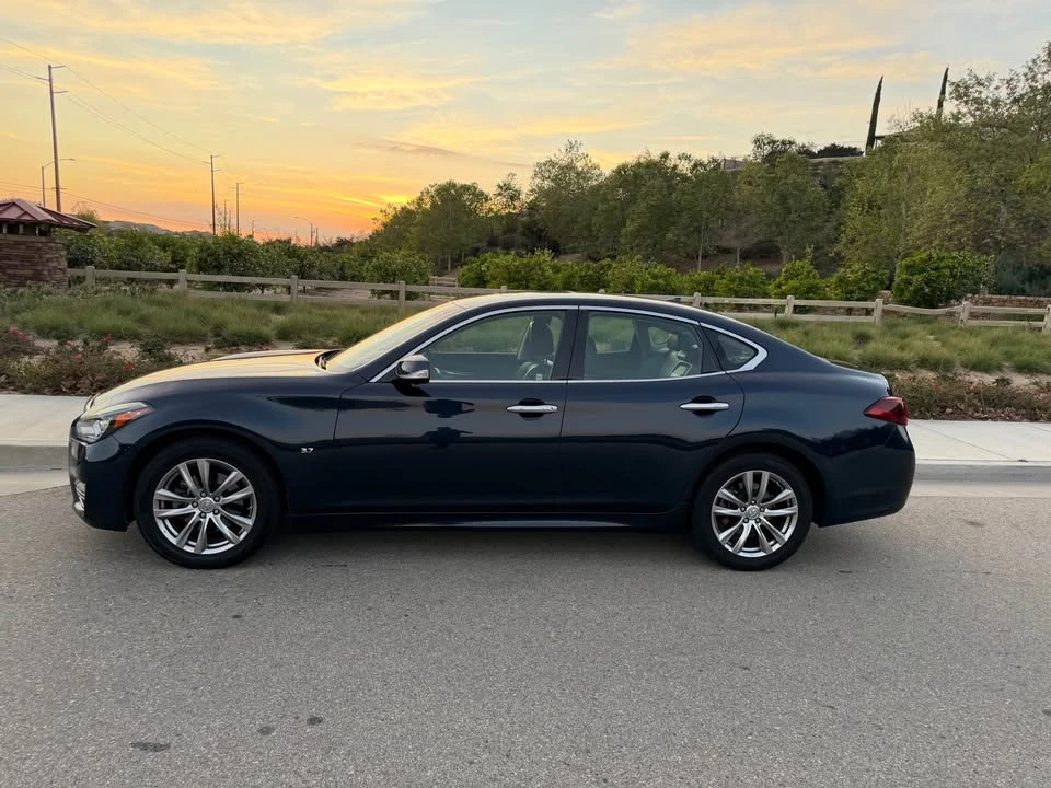 2016 Infiniti M/Q70 4th Gen - Image 5 of 17