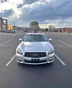 2016 Infiniti Q70 3.7 Luxe