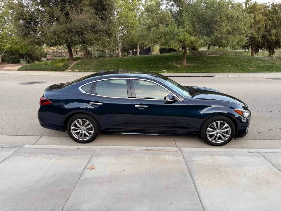2016 Infiniti M/Q70 4th Gen - Image 7 of 17