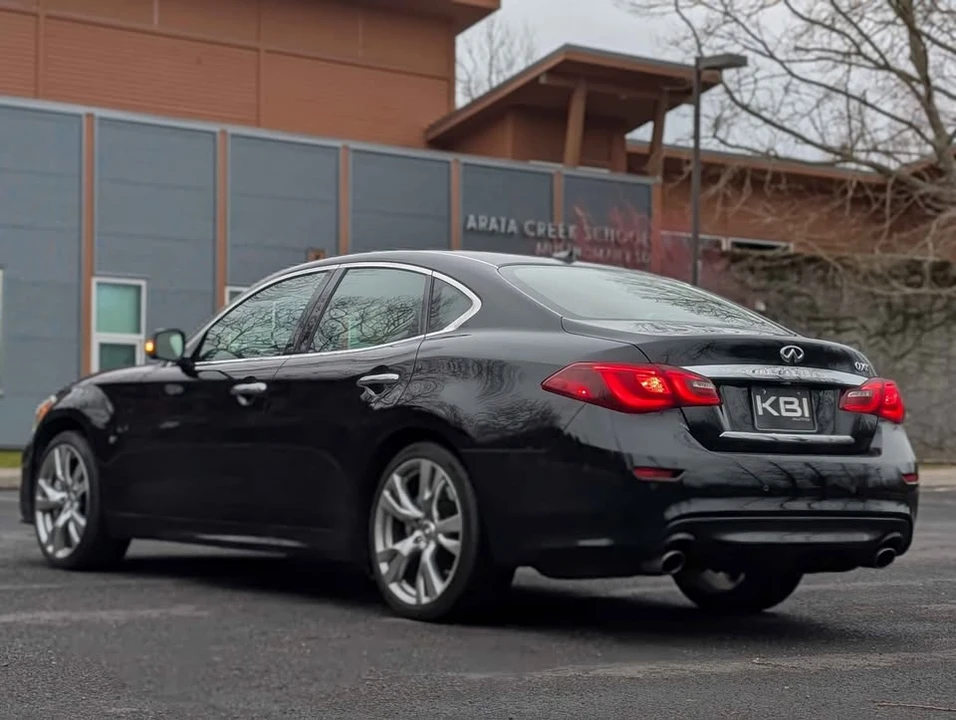 2016 Infiniti M/Q70 4th Gen - Image 6 of 19