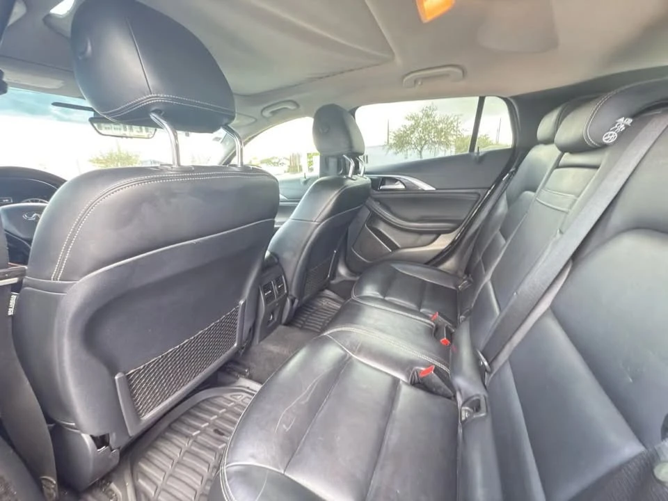 2016 Infiniti QX30 - Image 11 of 15
