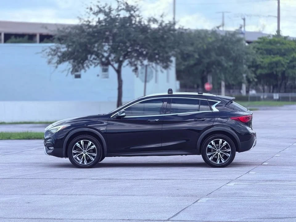 2016 Infiniti QX30 - Image 8 of 15