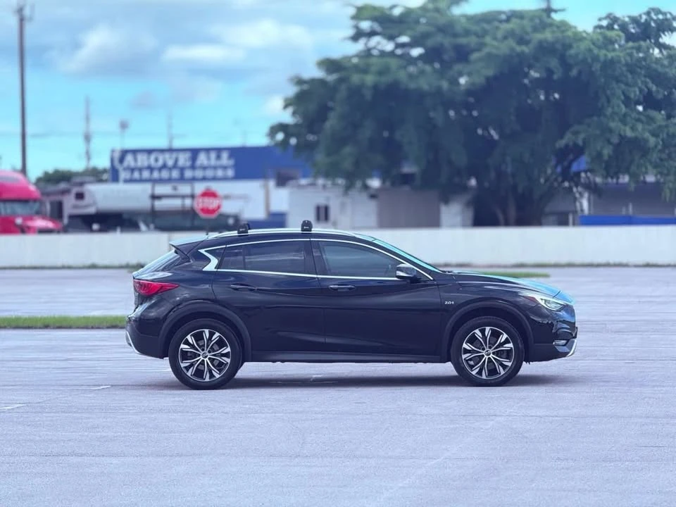 2016 Infiniti QX30 - Image 4 of 15