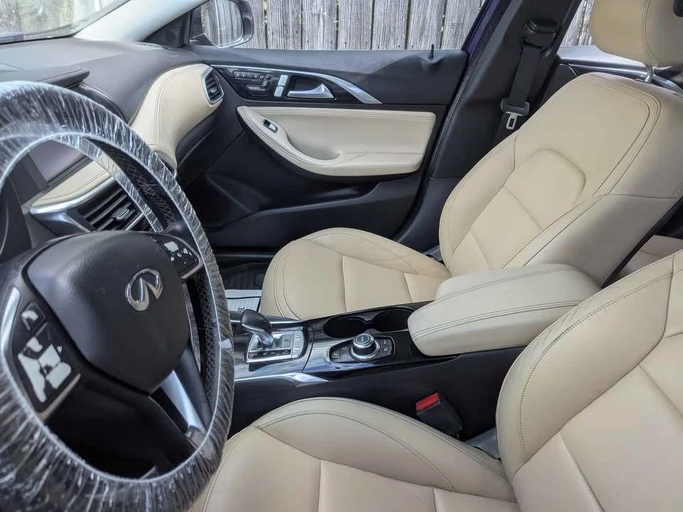 2016 Infiniti QX30 - Image 2 of 3