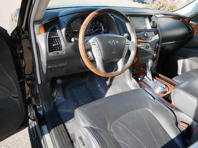 2016 Infiniti QX80 - Image 10 of 18