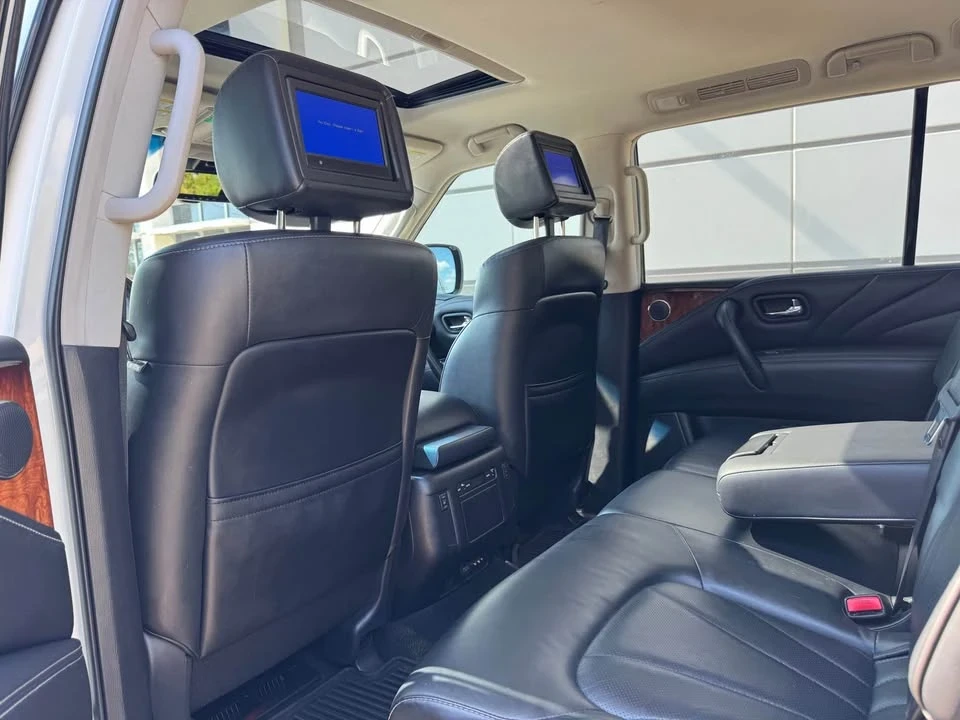 2016 Infiniti QX80 - Image 9 of 15
