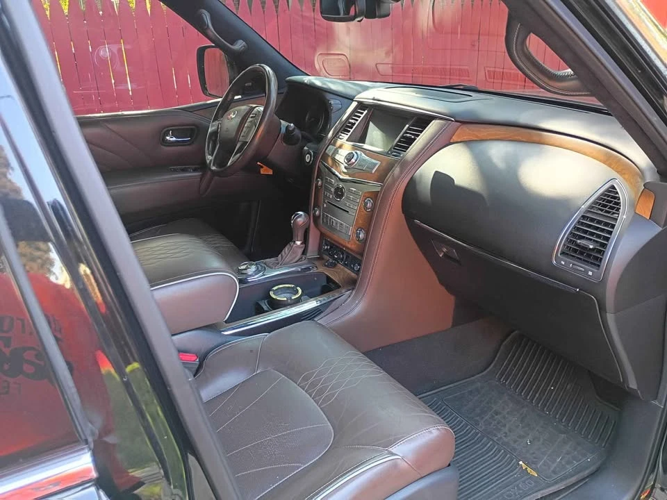 2016 Infiniti QX80 - Image 2 of 6