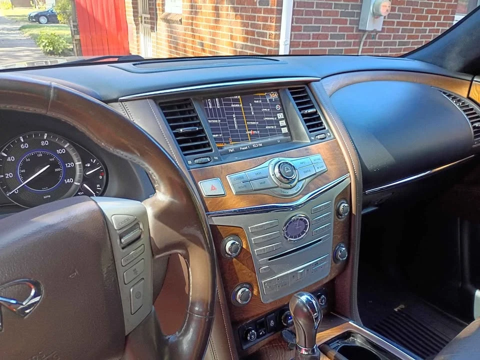 2016 Infiniti QX80 - Image 5 of 6