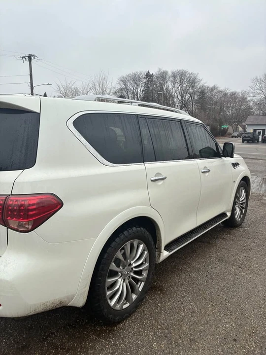 2016 Infiniti QX80 - Image 4 of 9