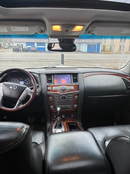 2016 Infiniti QX80 - Image 5 of 9