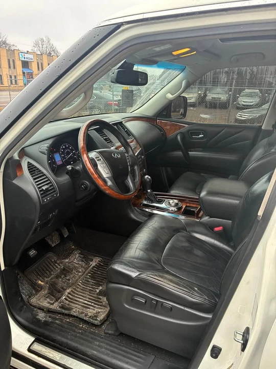 2016 Infiniti QX80 - Image 6 of 9