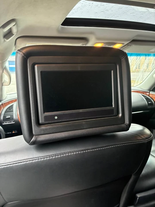 2016 Infiniti QX80 - Image 9 of 9