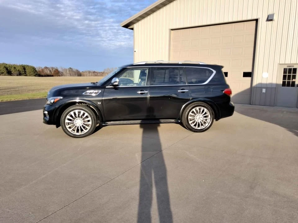 2016 Infiniti QX80 - Image 2 of 20