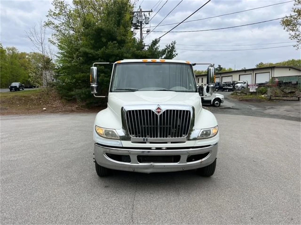 2016 International 4300 - Image 6 of 17