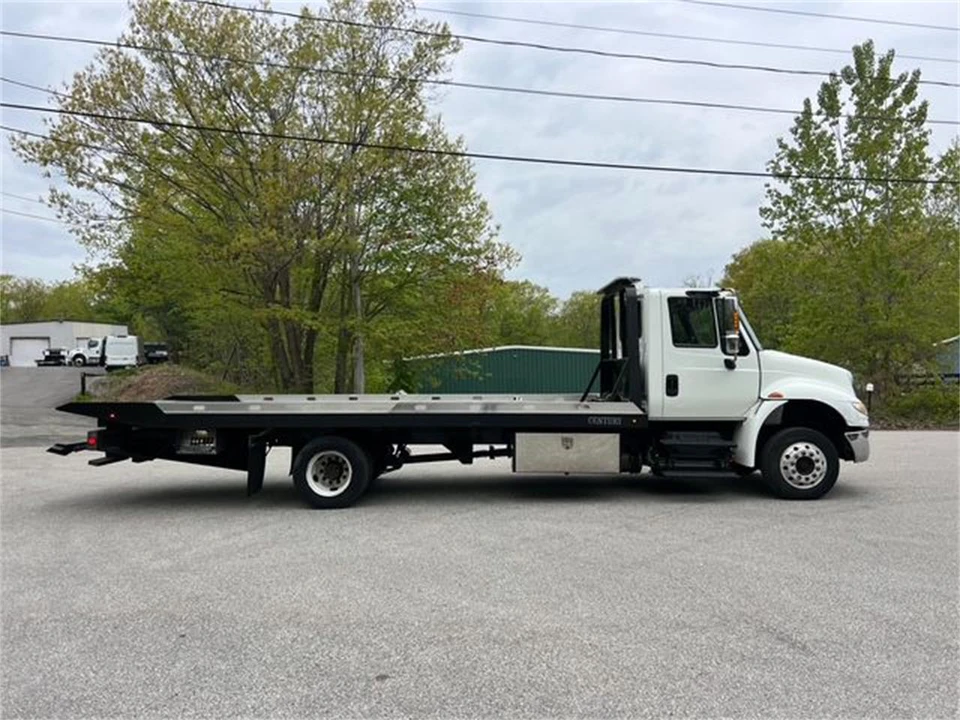 2016 International 4300 - Image 9 of 17