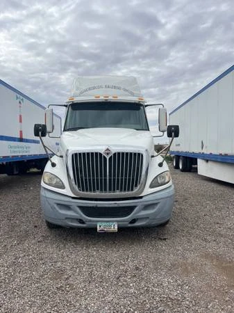 2016 International LT - Image 3 of 5