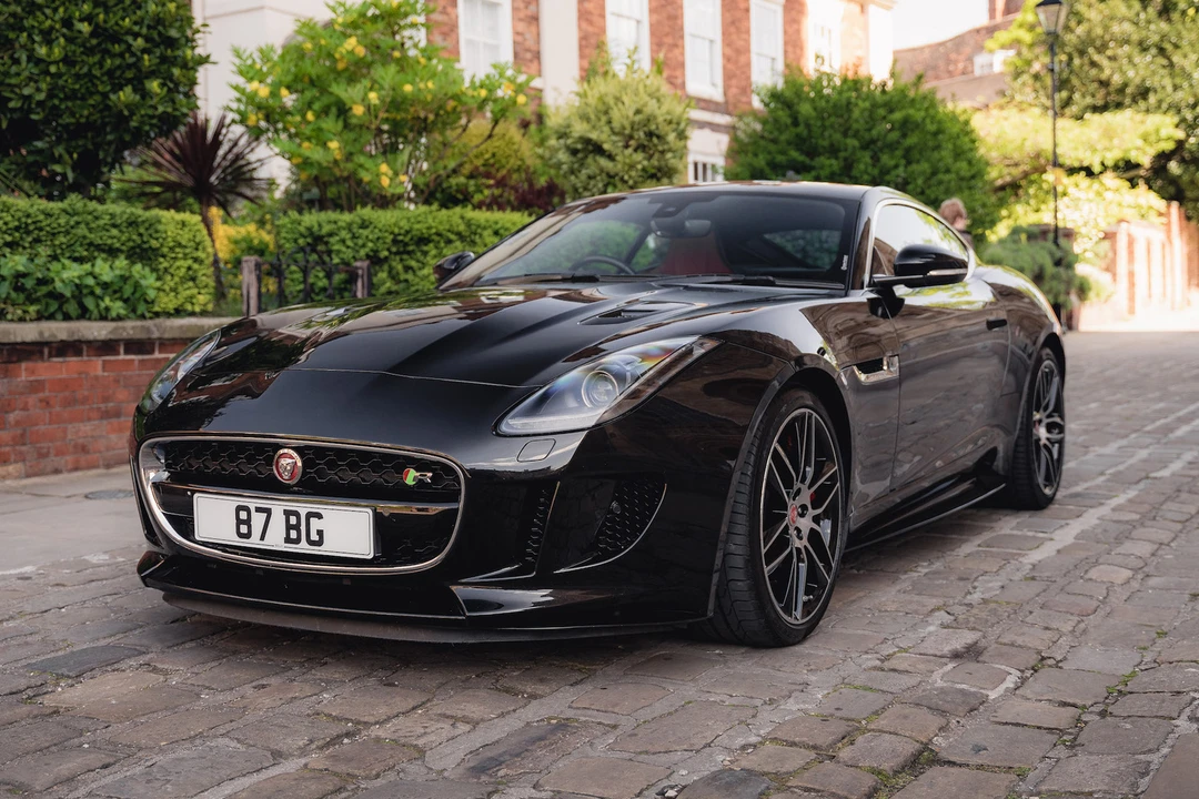 2016 Jaguar F-Type R 1st Gen - Image 2 of 31