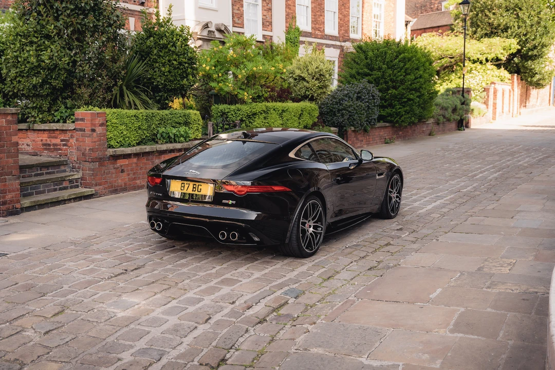 2016 Jaguar F-Type R 1st Gen - Image 14 of 31