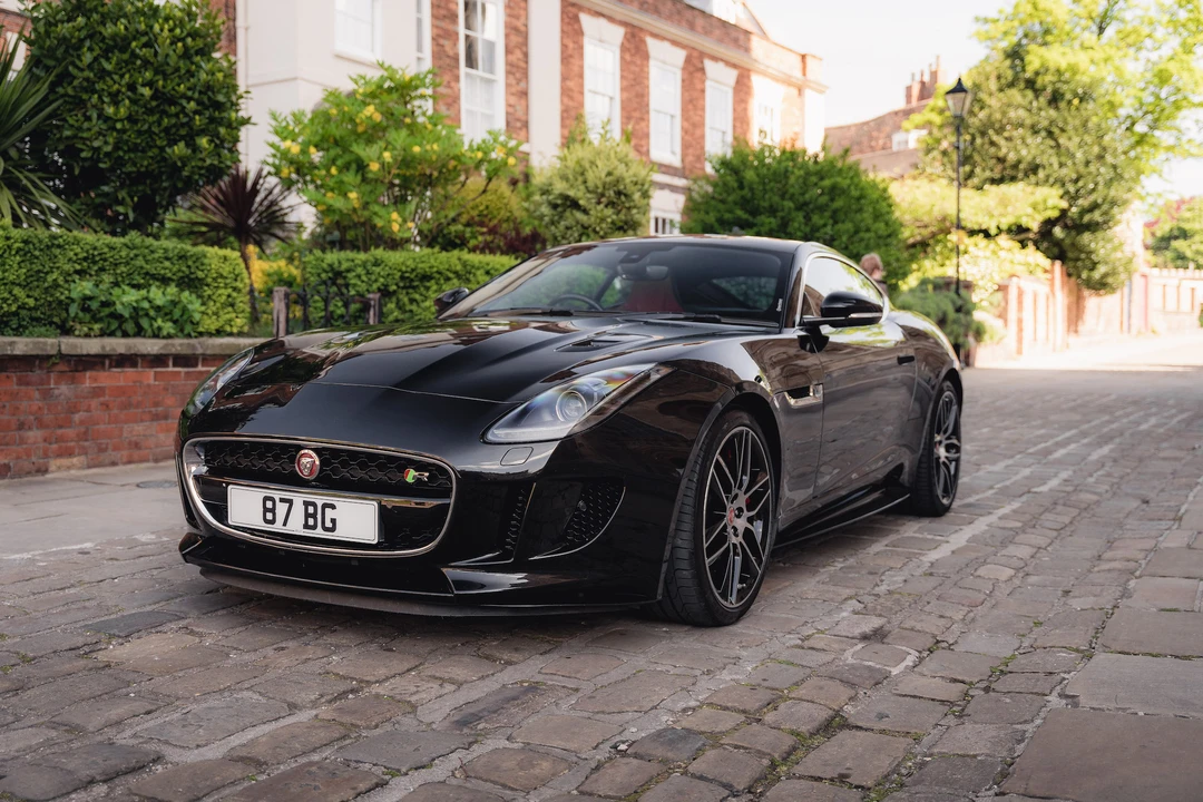 2016 Jaguar F-Type R 1st Gen - Image 10 of 31