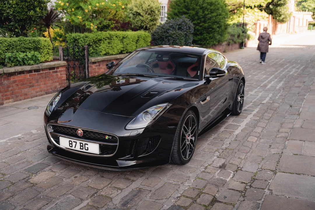 2016 Jaguar F-Type R 1st Gen - Image 17 of 31